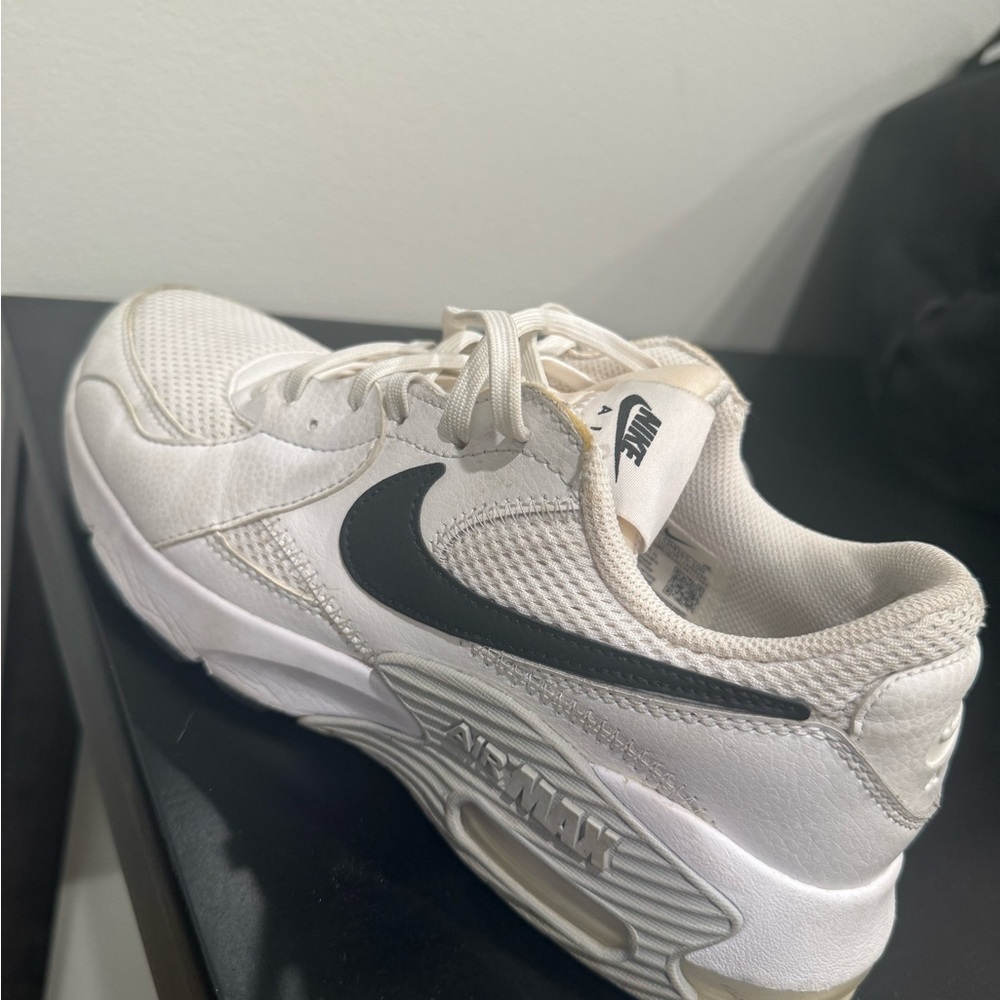 Nike Air Max White and Black Sneakers